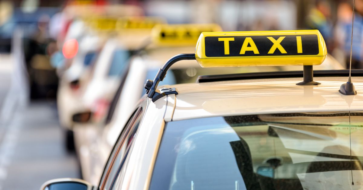 Veja como você ainda pode solicitar o Auxílio Taxista para o governo e receber até 4 mil reais em outubro deste ano.