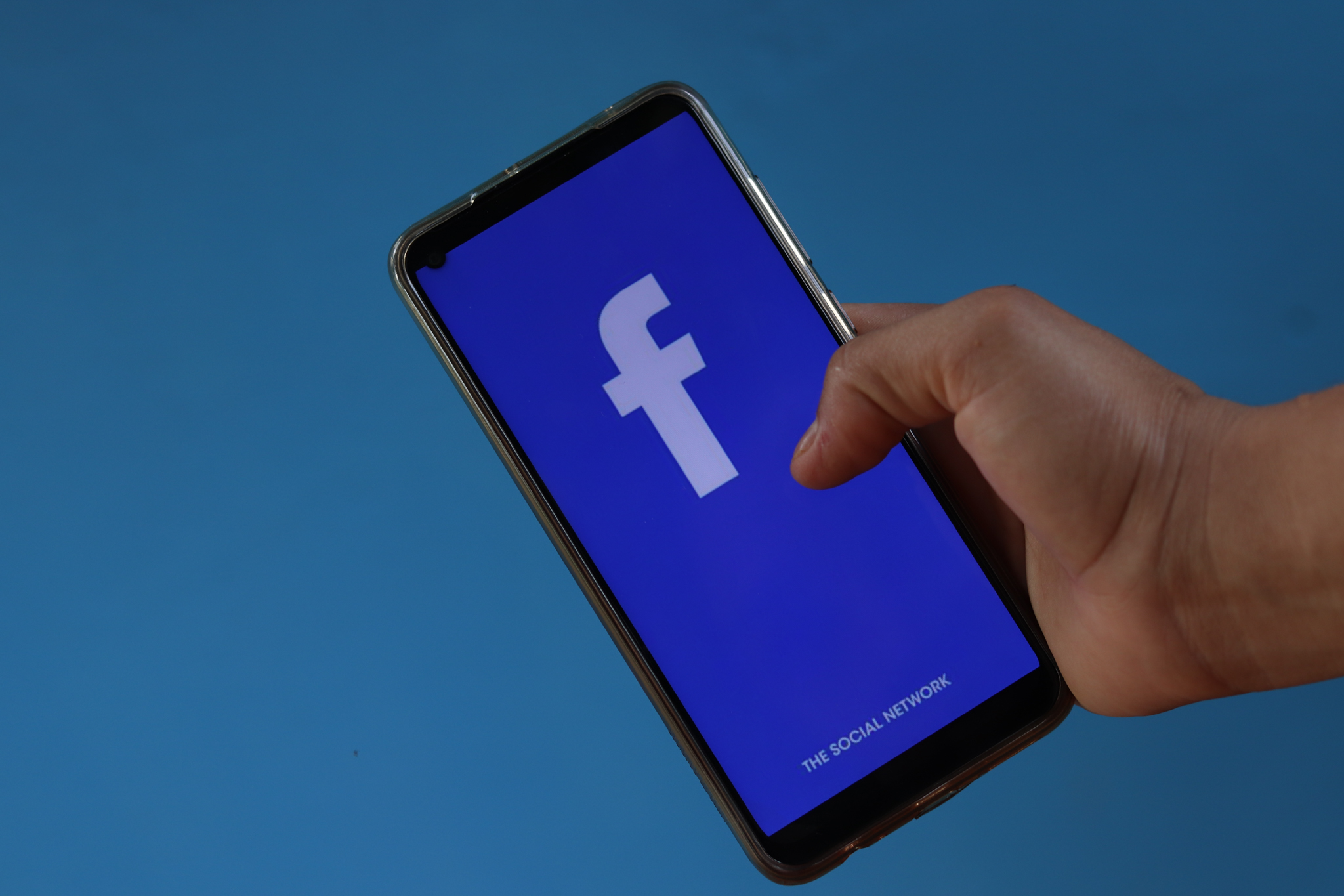 Aplicativos estão roubando dados dos usuários do Facebook e do Instagram; confira quais!