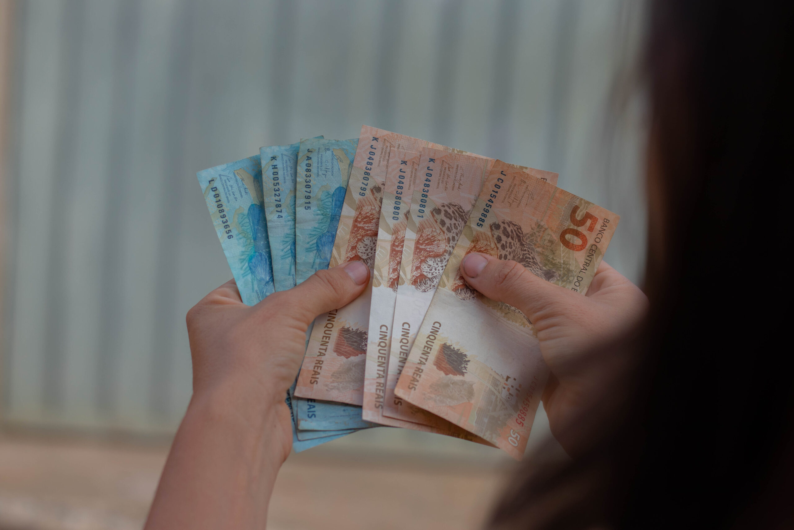 LIBERADO R$ 2,9 mil disponível através da CAIXA