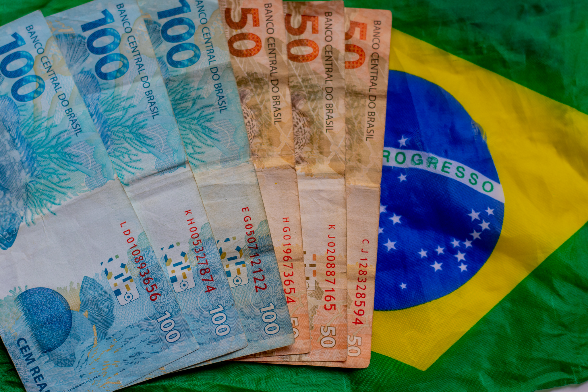 Saiba tudo sobre o pagamento MENSAL do auxílio de R$ 1,2 MIL