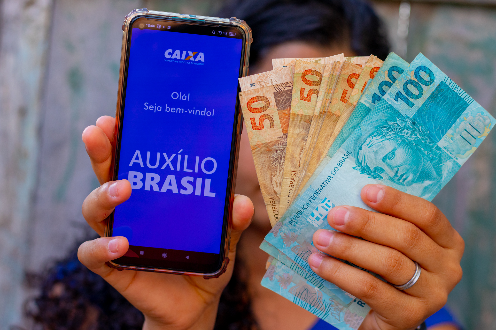 Recebe as parcelas de R$ 600,00? ATENTE-SE a esta notícia!