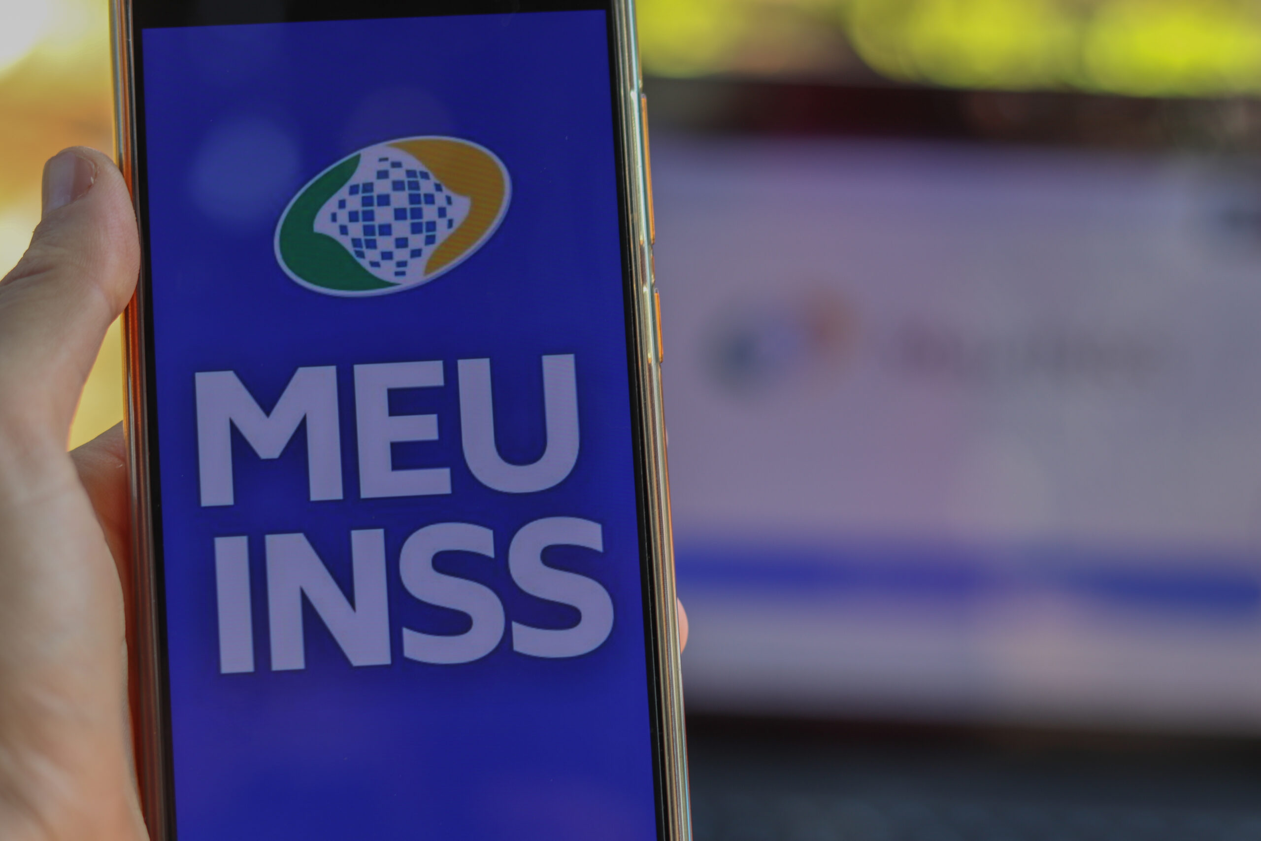 Lista REVELA 4 coisas que podem ajudar você a se APOSENTAR