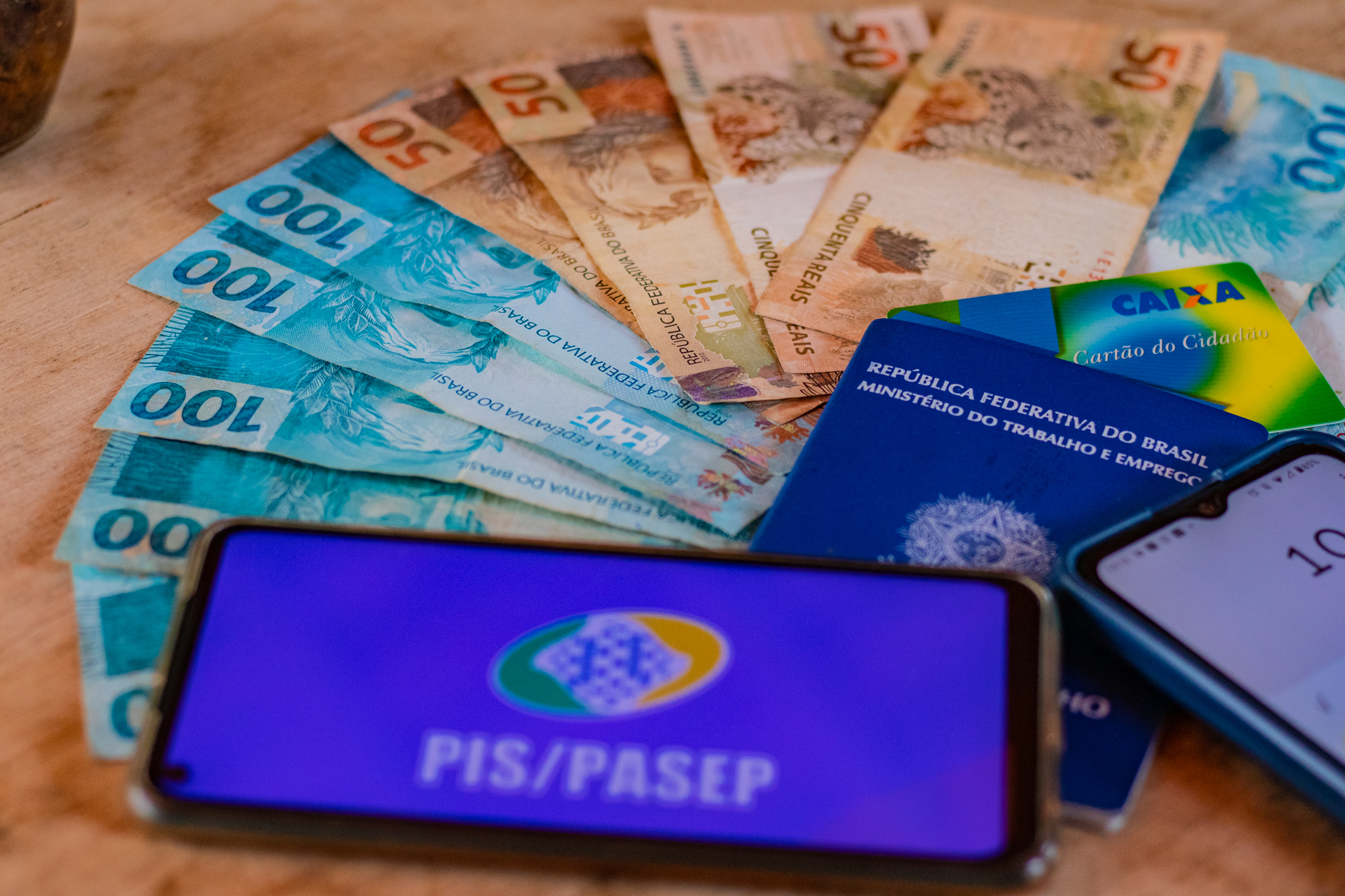 Trabalhadores terão somente até dezembro para sacar cota PIS/Pasep; veja quem tem o direito