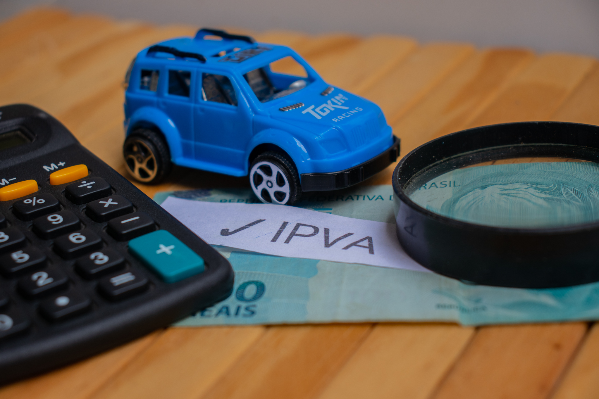 COMEÇOU! IPVA 2023 pode ser quitado com 32% de DESCONTO