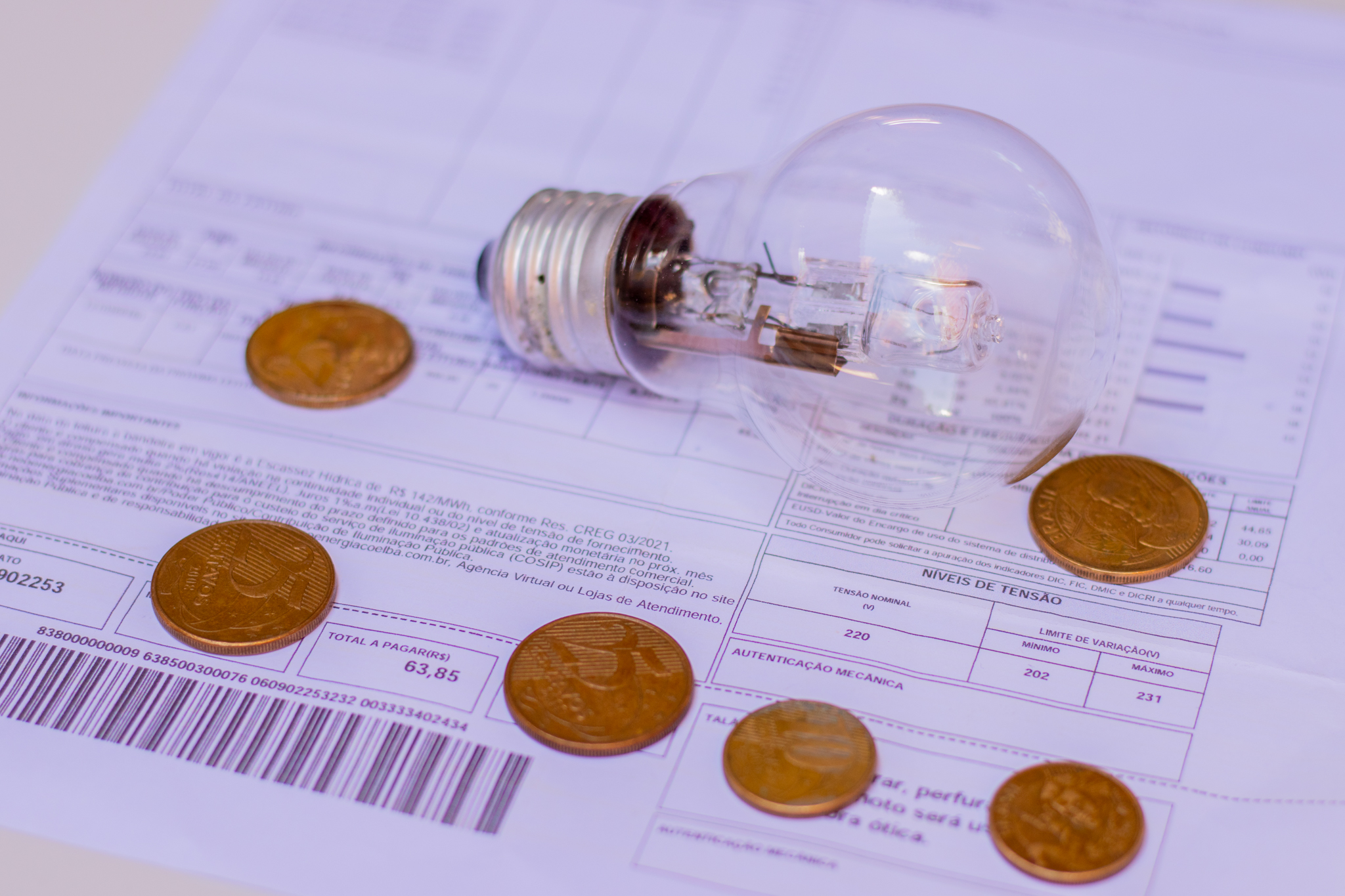 Conta de energia MAIS CARA! Saiba quanto vai aumentar