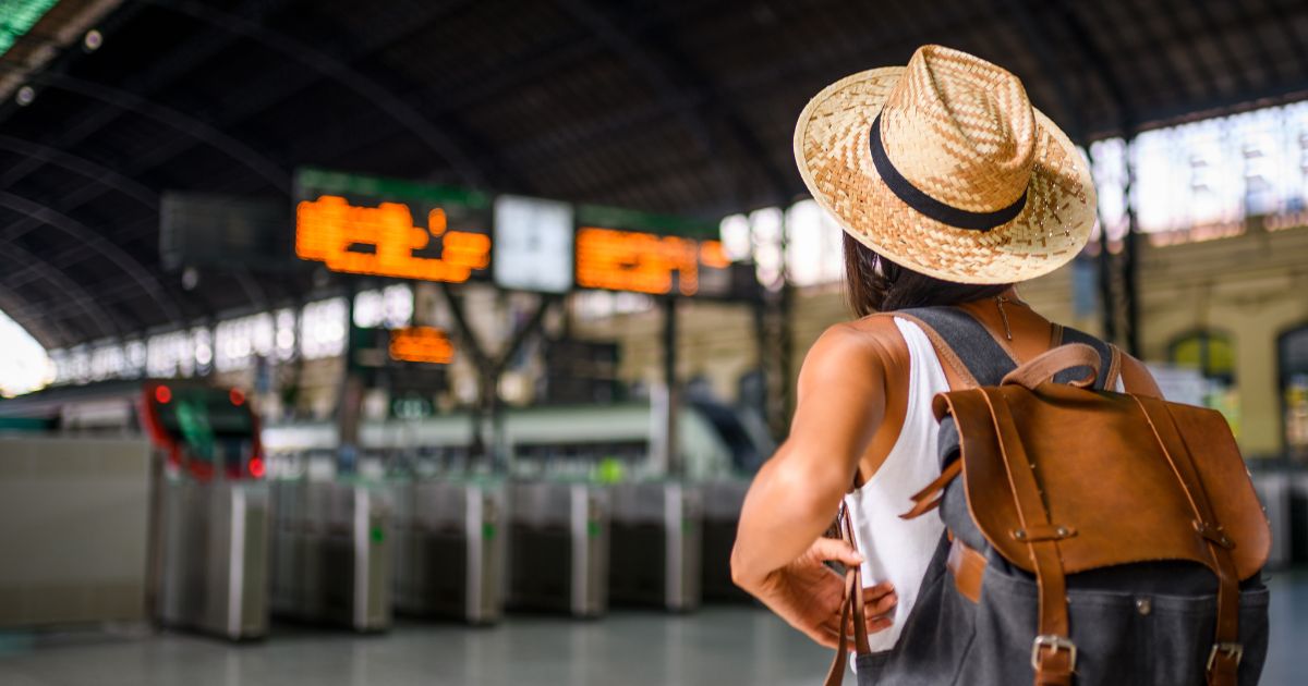 Descubra se vale a pena viajar utilizando um financiamento de viagens disponível em alguns bancos tradicionais do Brasil.