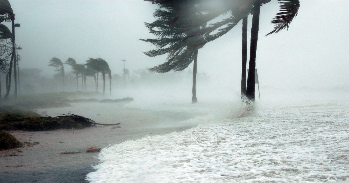 INMET sinalizou um novo alerta de perigo para chuva forte e outras ocorrências pelo Brasil. Descubra quais áreas devem ser afetadas.
