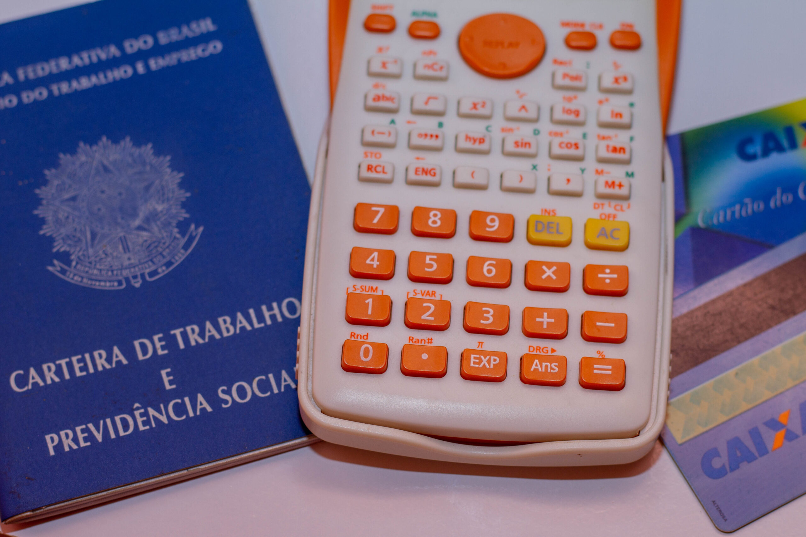 Mudanças para as MÃES? Veja como fica o salário-maternidade em 2023