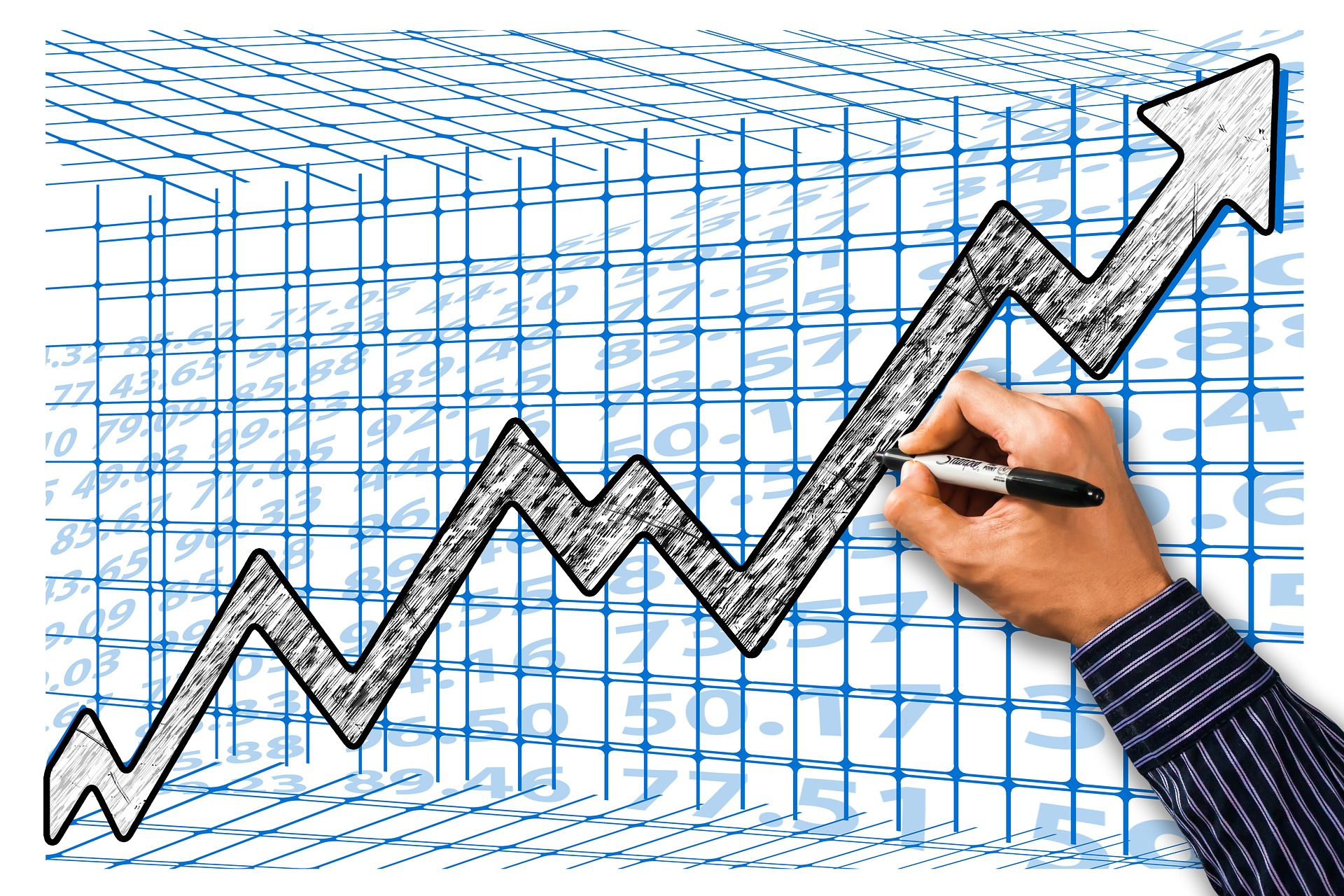 Empresário escrevendo suas metas