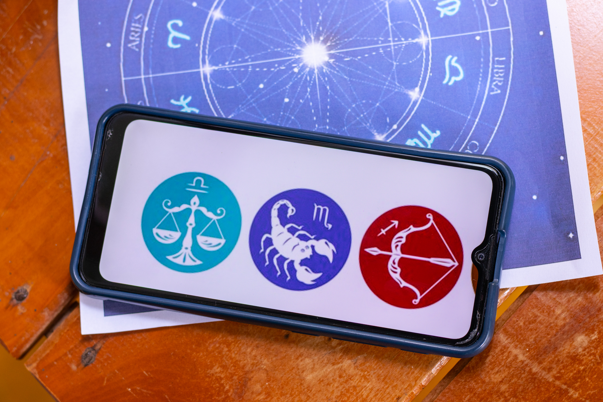 Digo alô sem resposta! Signos que demoram para responder no WhatsApp