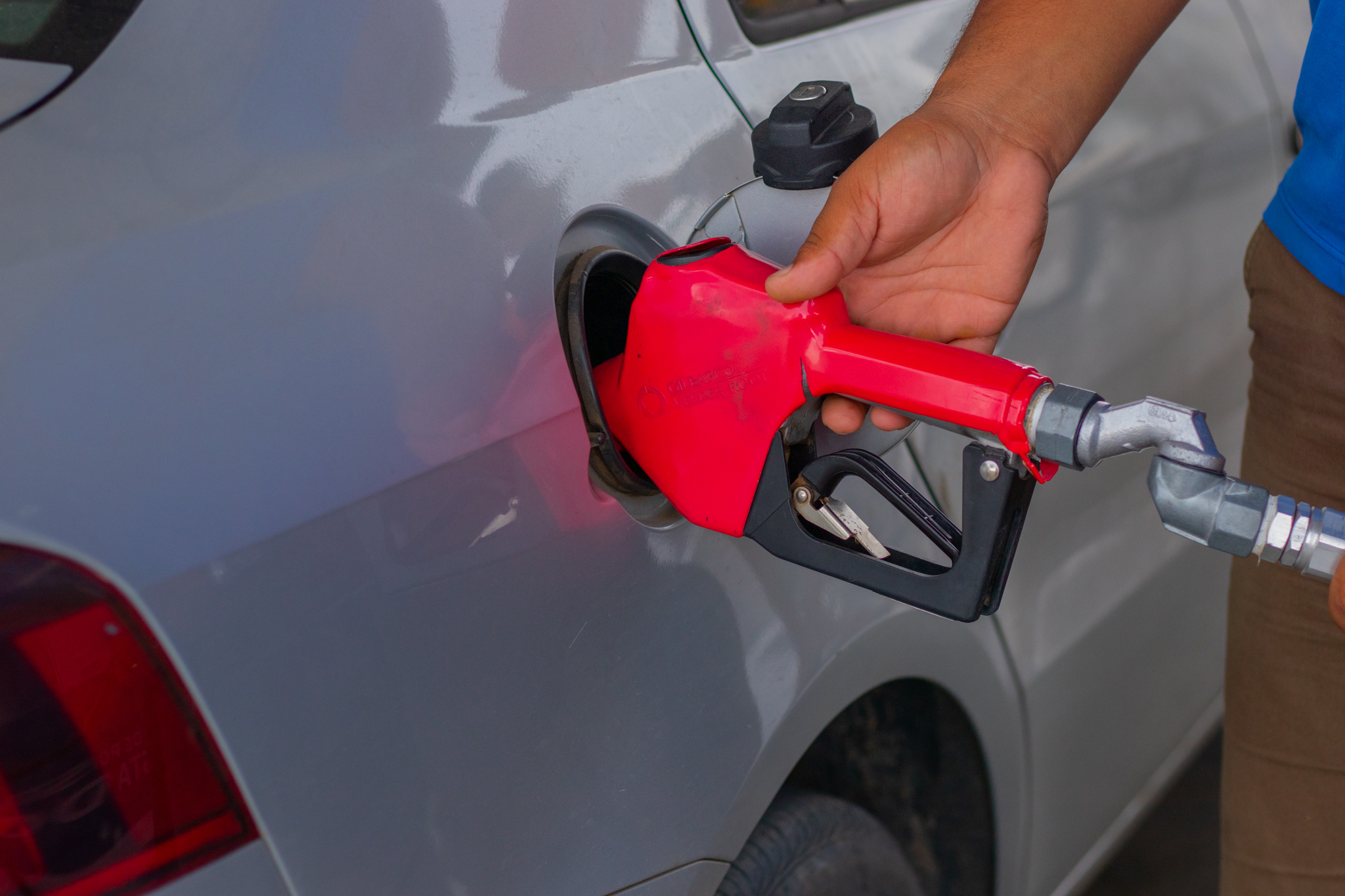 Gasolina fica mais cara a partir desta quarta (25) em todo o Brasil