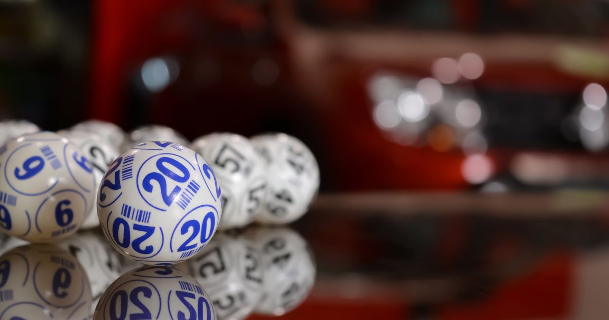 Veja como apostar na loteria americana que pode pagar R$ 7 bilhões nesta sexta-feira, 13 de janeiro de 2023 - Foto: arquivo/Canva.