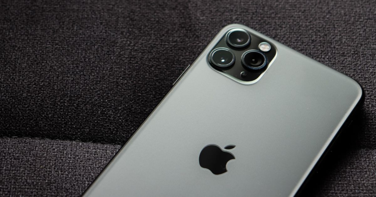 Brasil tem o 2º iPhone mais caro do mundo, mas isso não deve mudar com a nova geração dos aparelhos produzidos pela Apple - Foto: arquivo/ Canva.