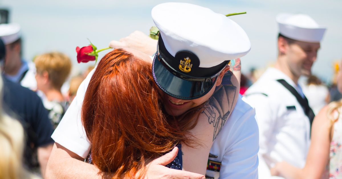 Concurso da Marinha vai selecionar mais de 1 mil jovens para ingresso em 2023; confira os detalhes - Foto: arquivo/Canva.