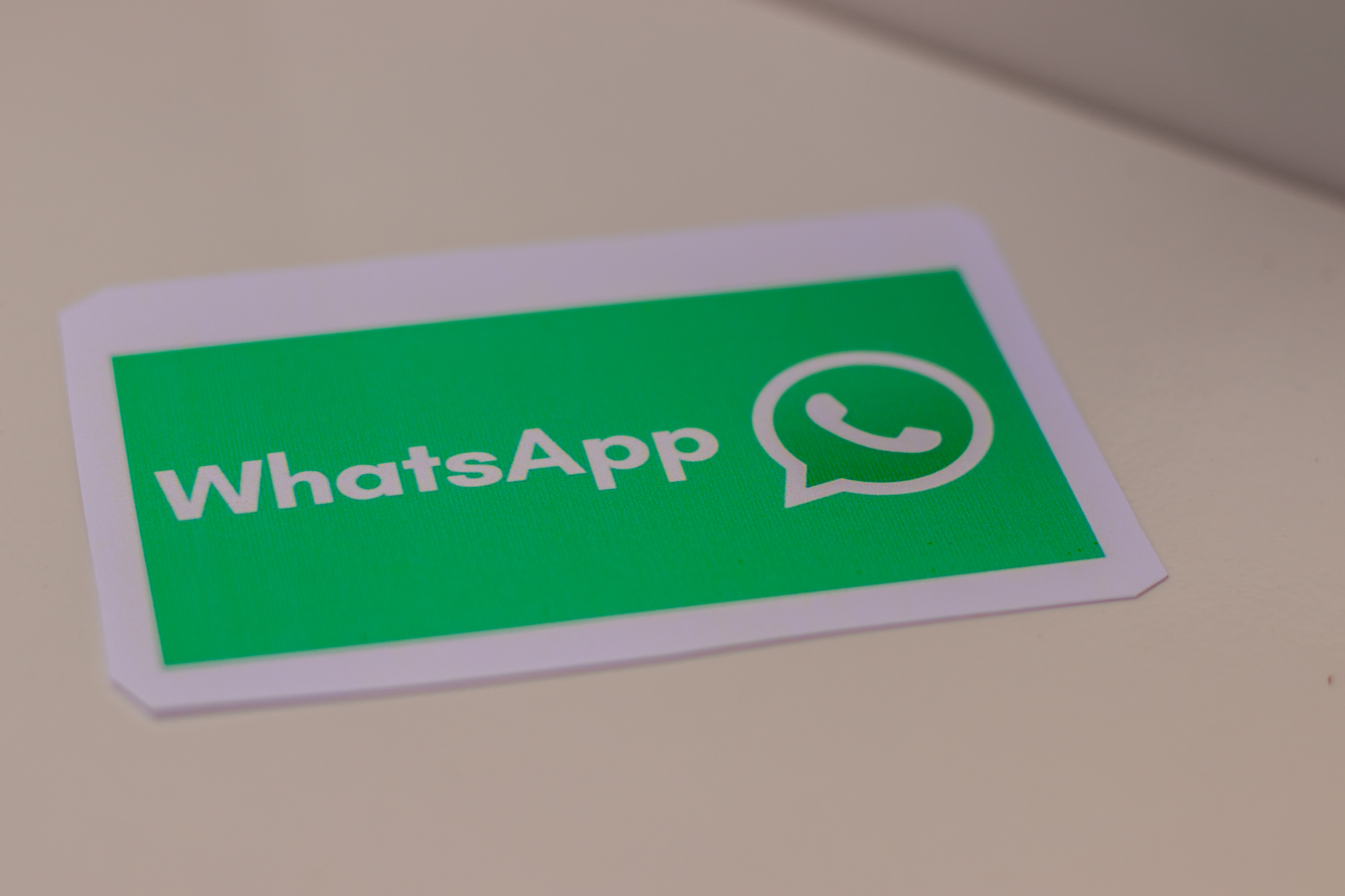 WhatsApp BLINDADO! Como deixar o app longe dos fofoqueiros