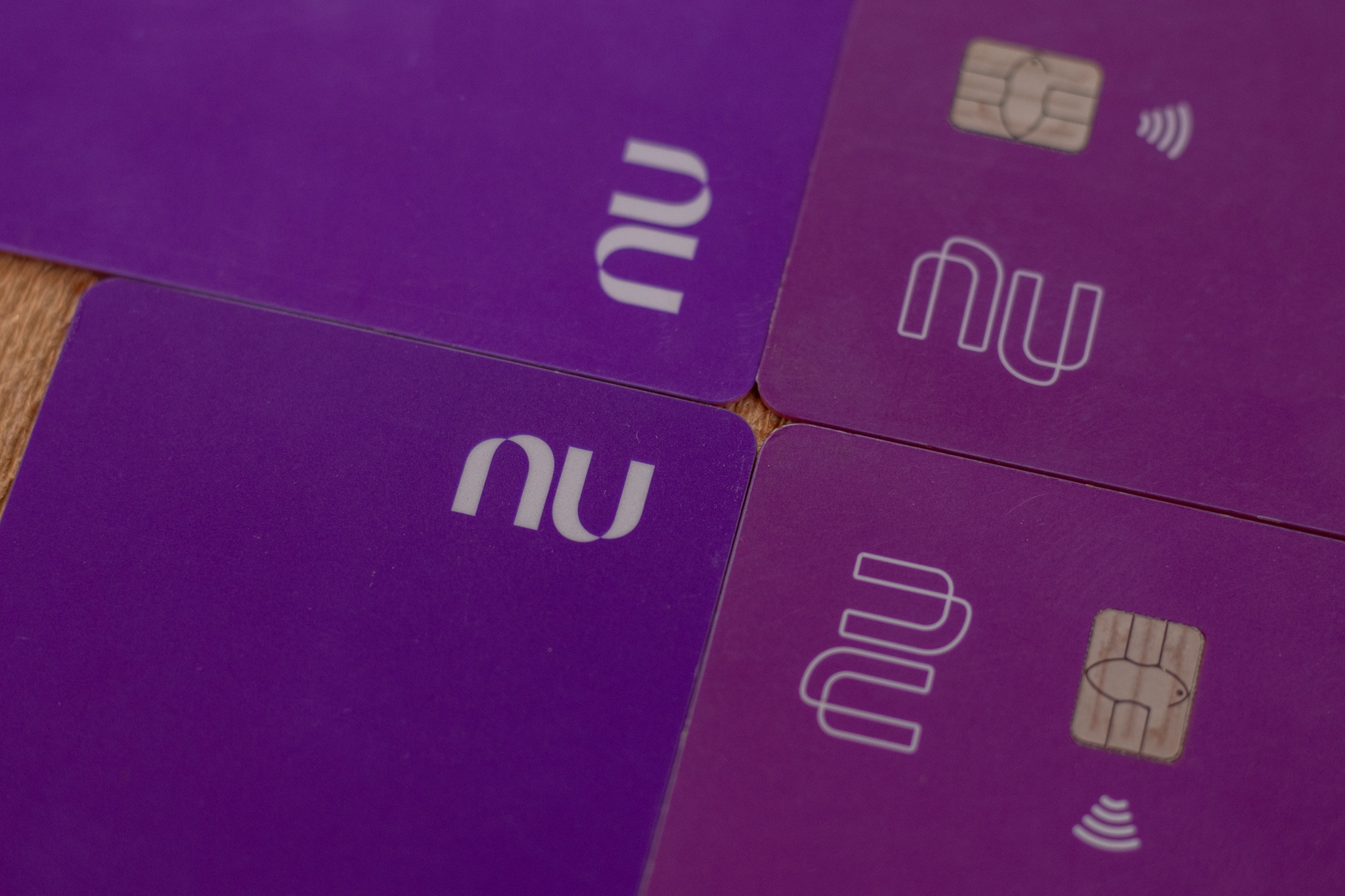 Limite de R$ 5 MIL no Nubank aprenda como solicitar esse benefício