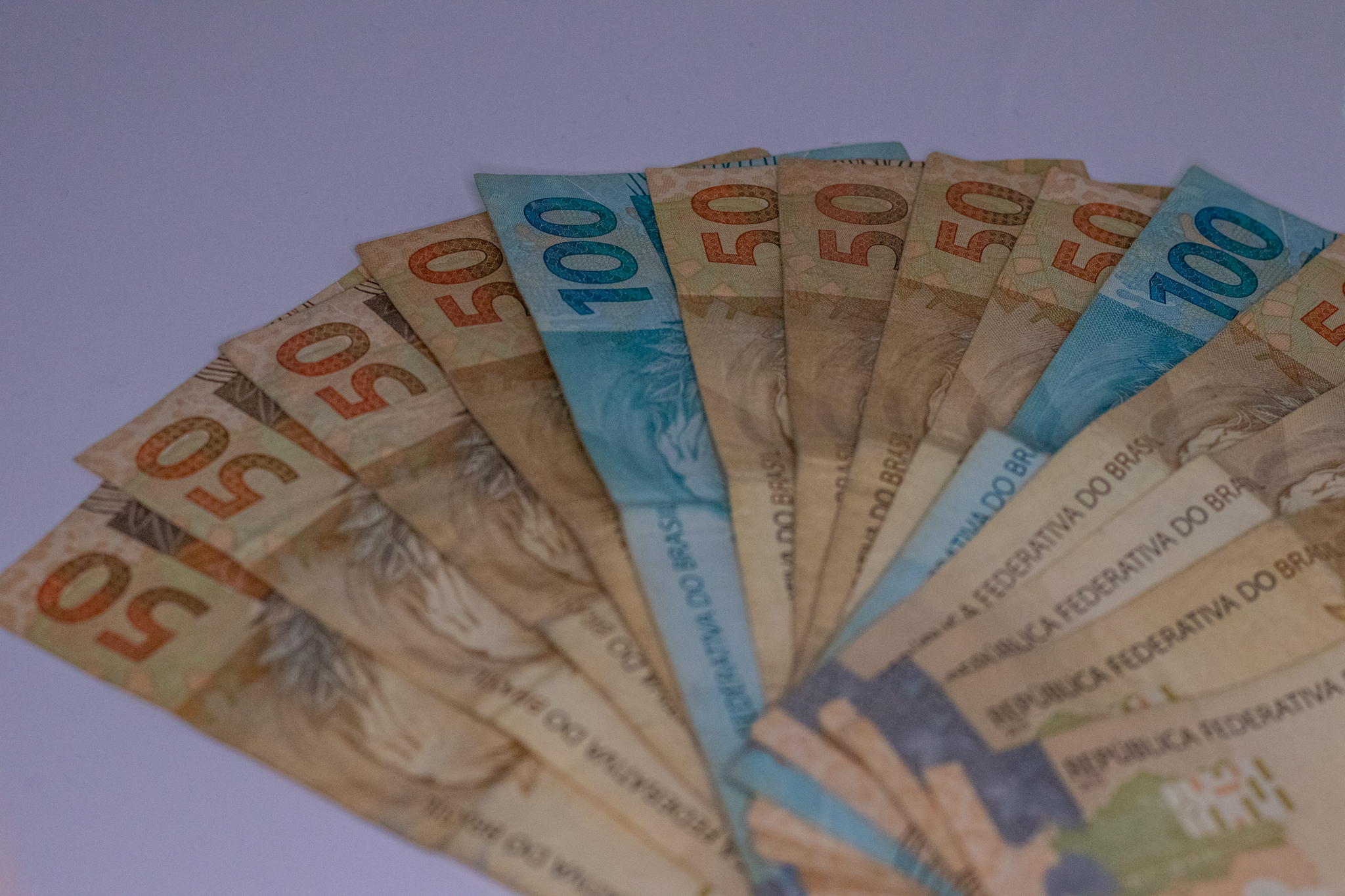 Cédulas de dinheiro brasileiro