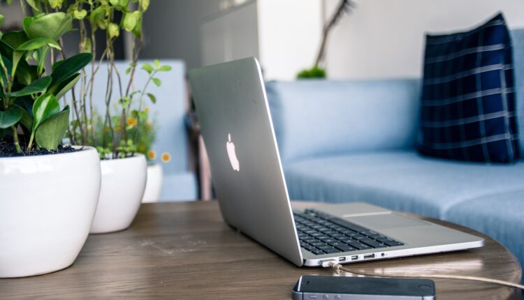 MacBook e Iphone