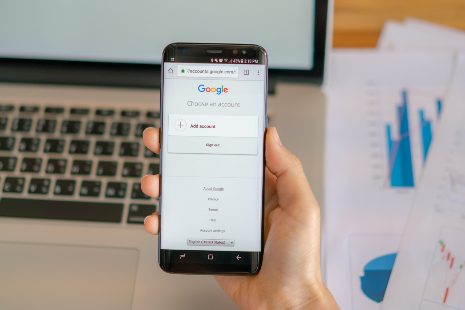 Google libera inteligência artificial parecida com ChatGPT no Docs e Gmail; confira