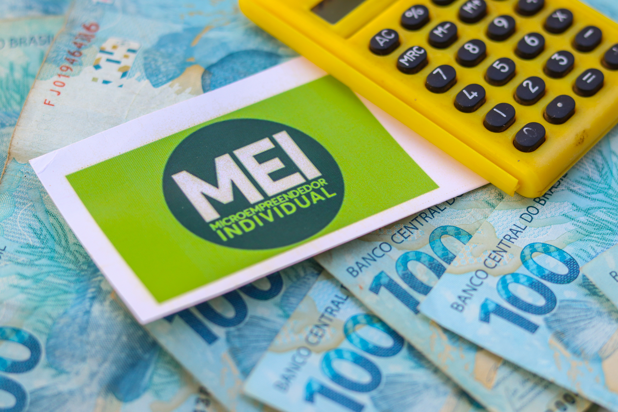MEI veja como emitir sua contribuição mensal com o governo para se manter regular