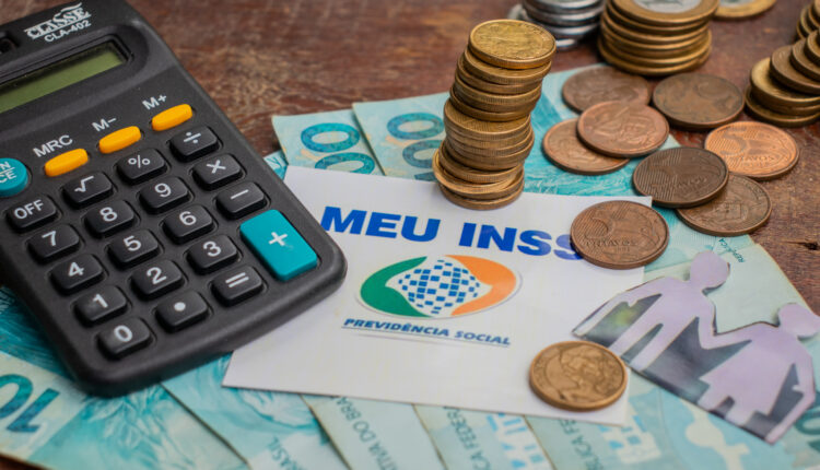 Todos os aposentados do INSS têm estes 6 direitos
