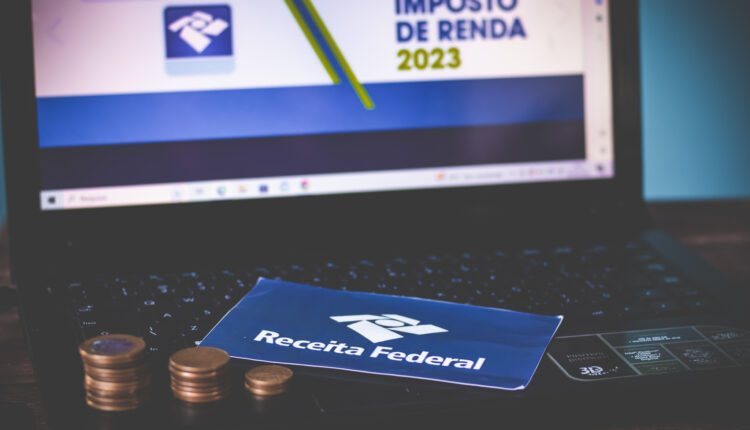 Criminosos se especializam em GOLPES do Imposto de Renda; veja como funciona
