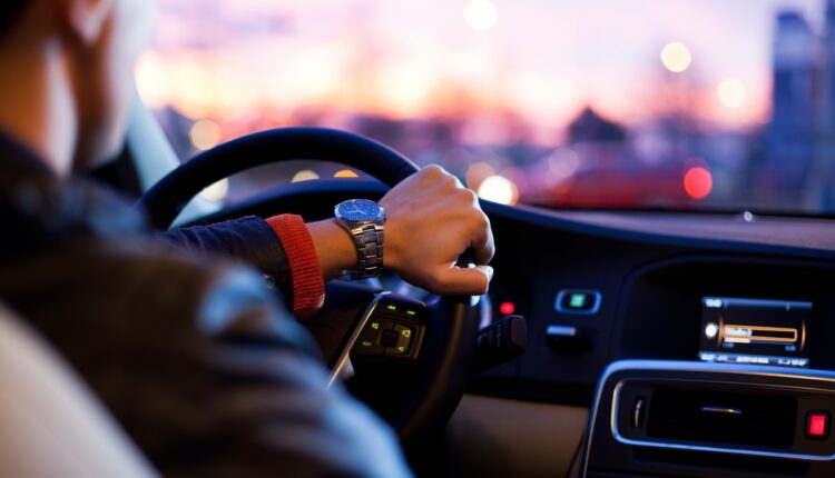 LEI MUDOU Blitz tem procedimento correto para PRENDER o seu carro