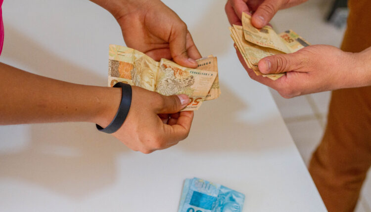 Cédulas de dinheiro brasileiro