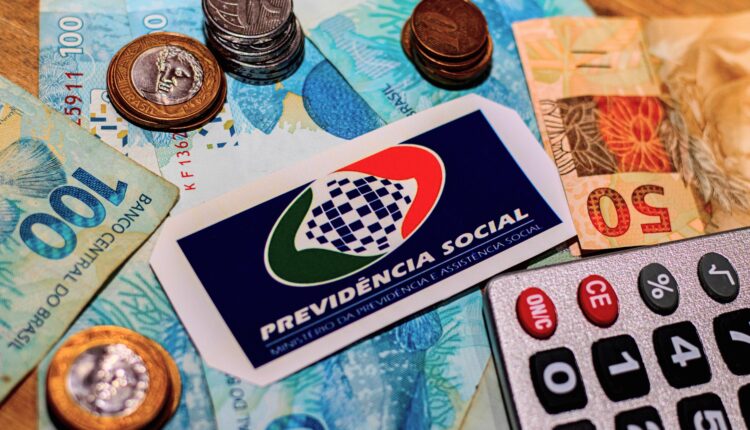 Imagens referentes ao INSS