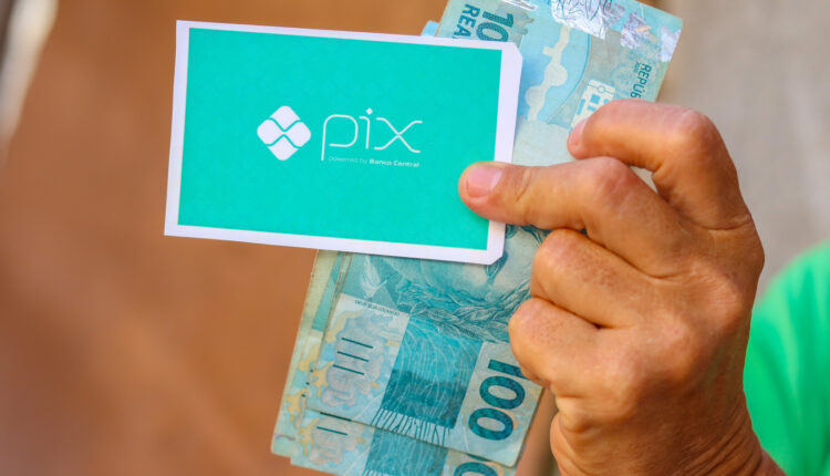Tem que DECLARAR o PIX no Imposto de Renda 2023