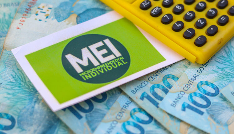 Empréstimo com pagamento para daqui 1 ANO MEI pode pegar valor alto