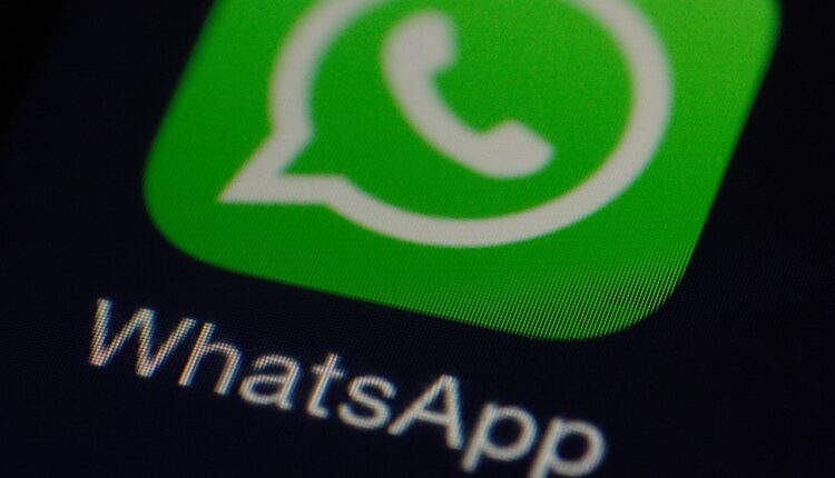 Engenheiro encontra FALHA no WhatsApp que faz áudios serem vazados