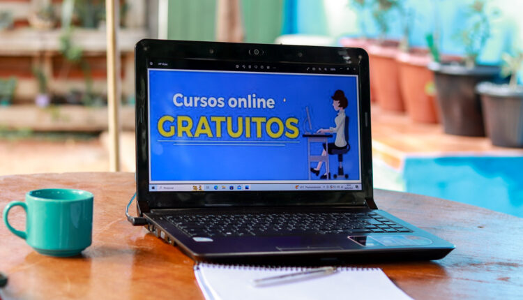 Estes 4 cursos de Marketing Digital vão revolucionar sua carreira