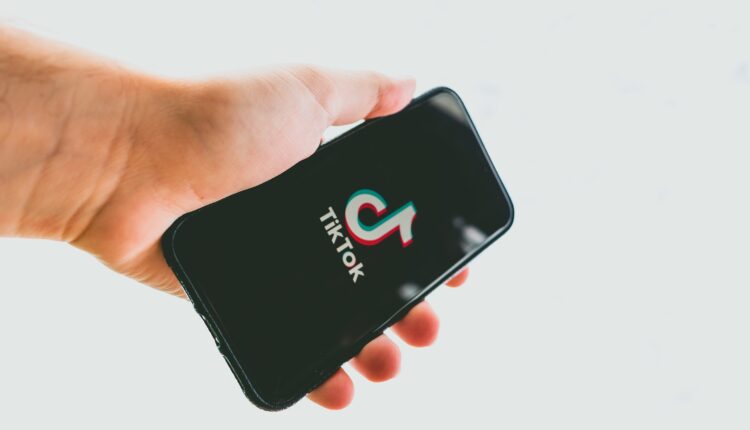 Faça isso e comece a ganhar dinheiro com TikTok, Instagram e Kwai