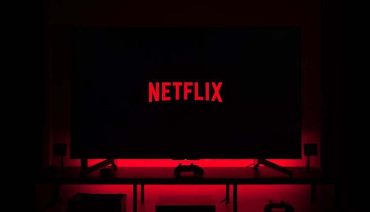 Mistério com famosos conheça a nova série de suspense da Netflix