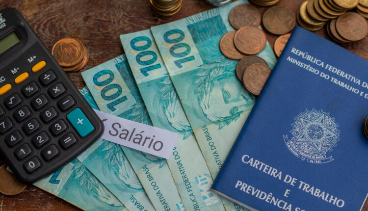 O que muda com o AUMENTO do salário-mínimo no Brasil