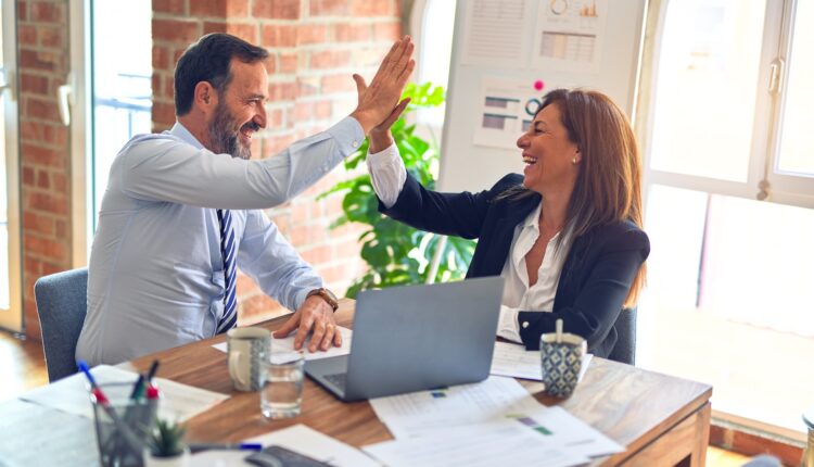 3 SIGNOS conquistarão uma promoção ou emprego melhor em junho