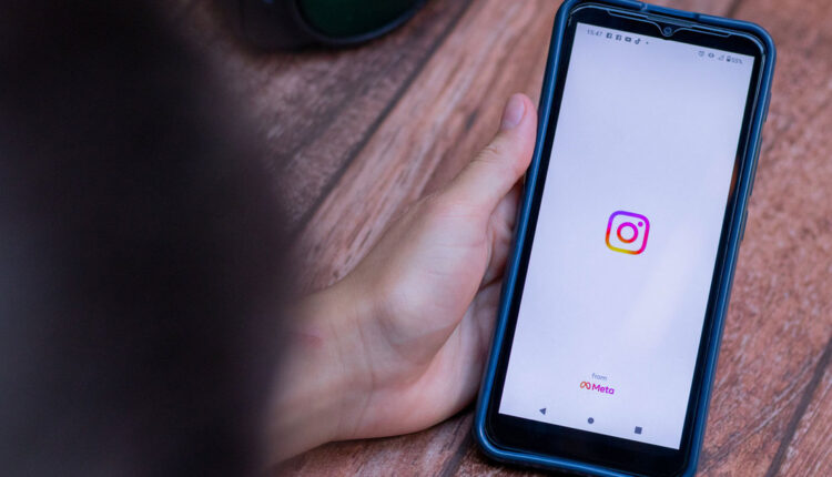 Aprenda como BLINDAR sua conta do Instagram para se proteger