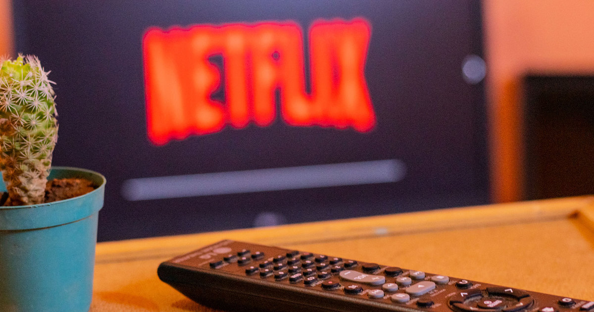 Assediadores usam Netflix e outros streamings para fazer vítimas