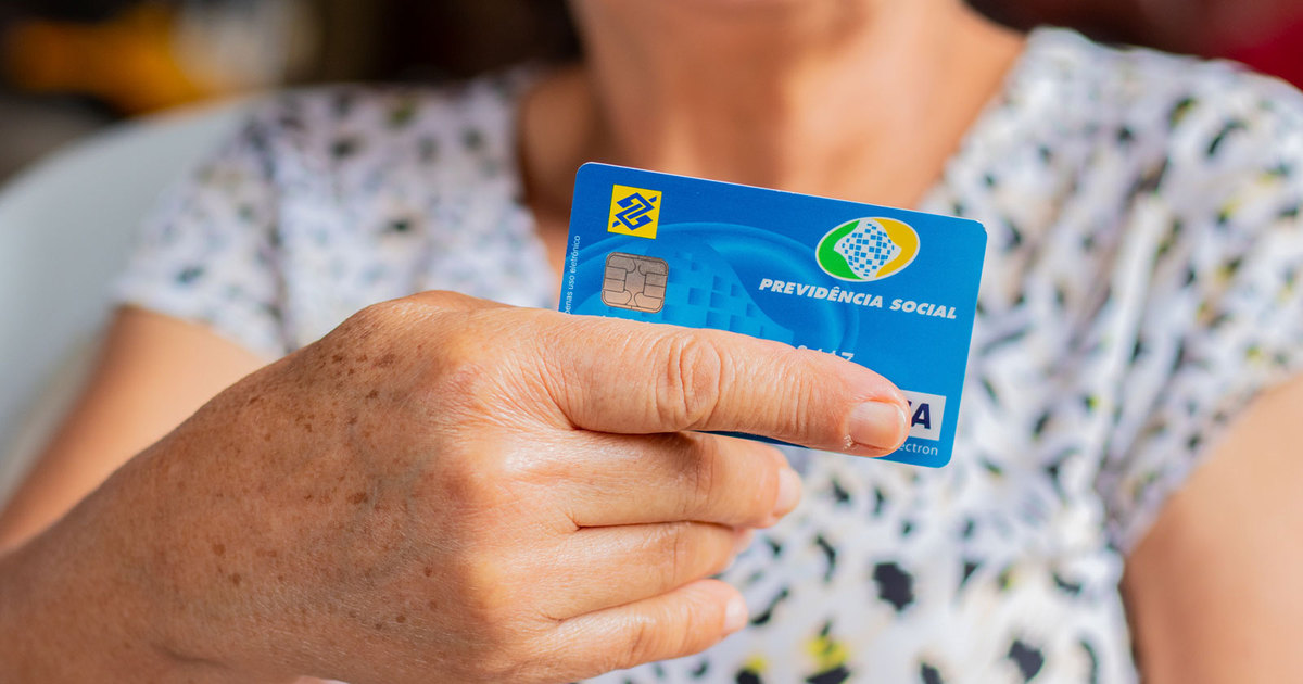 Conheça as diferentes regras de transição da aposentadoria feminina em vigor a partir de 2023.