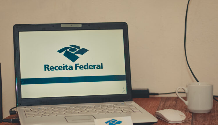 Aviso NOVO golpe do e-mail falso deixa cidadãos vulneráveis