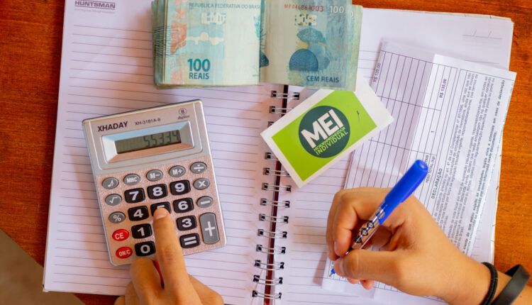 Aviso de urgência para quem é MEI vem da Receita Federal; confira