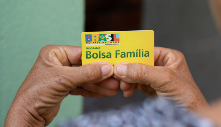 Bomba! Pente-fino do Bolsa Família retira um número alarmante de beneficiários