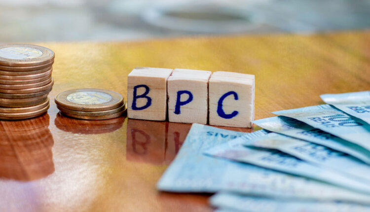 Choque de NOVIDADES com novas regras de pagamentos no BPC para idosos e PCD