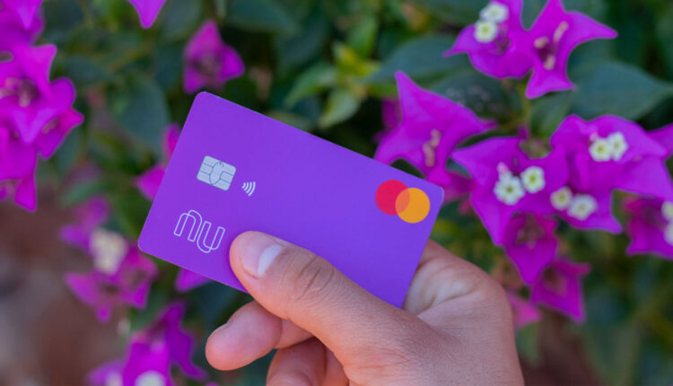 Clientes do Nubank terão uma surpresa incrível: SAQUE EM DOBRO