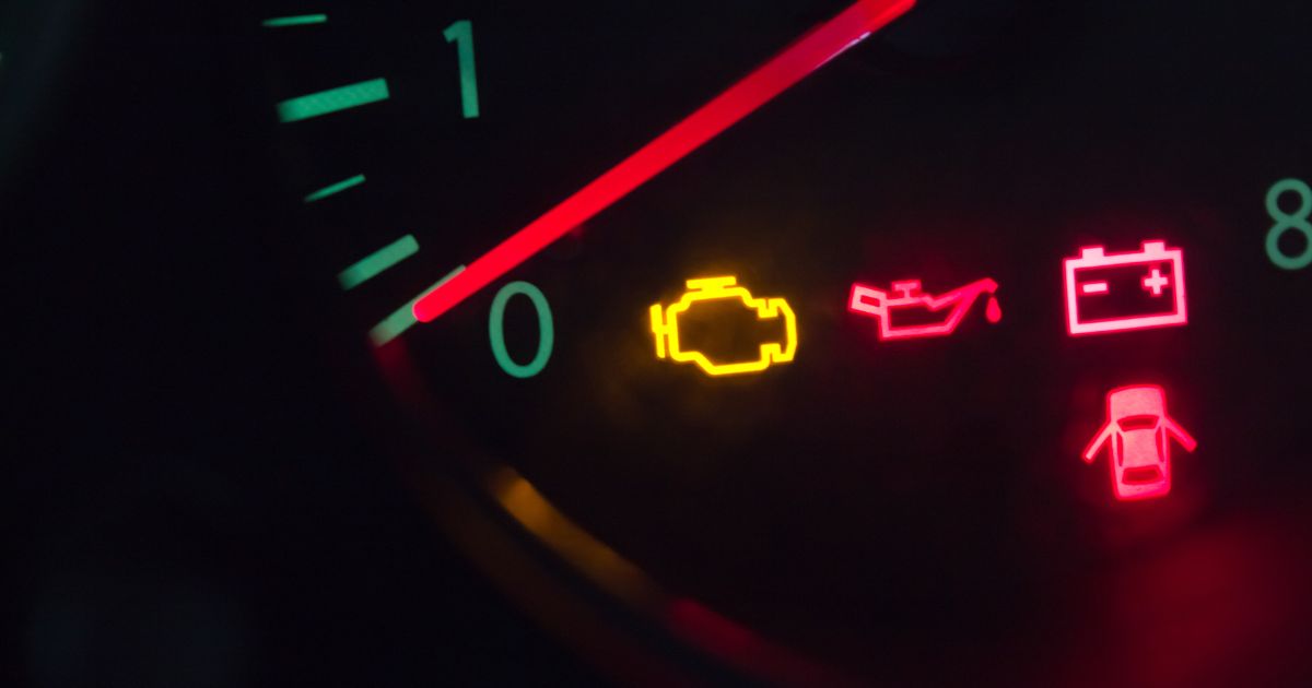 Ao ver a luz da injeção eletrônica acesa no painel, é importante verificar se há algum problema relacionado ao sensor de oxigênio do veículo. Foto: divulgação.