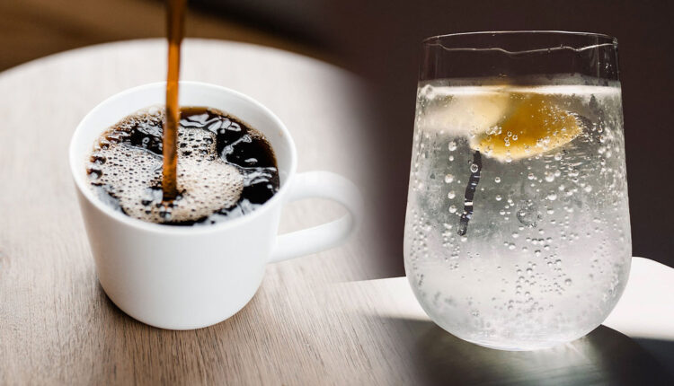 Água com gás antes ou depois do café? Entenda para que serve