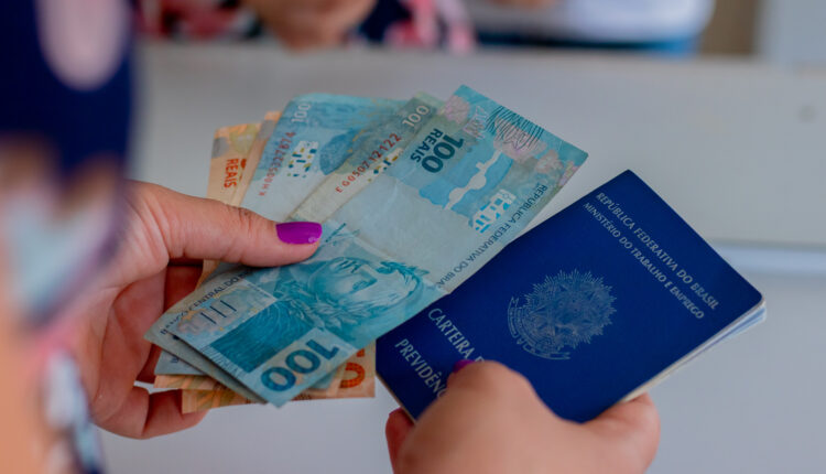 Dá para sacar o FGTS no final de semana; confira o GUIA das modalidades