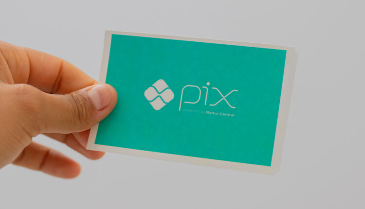 Depois da TAXA do Pix, notícia boa gera alívio nos brasileiros