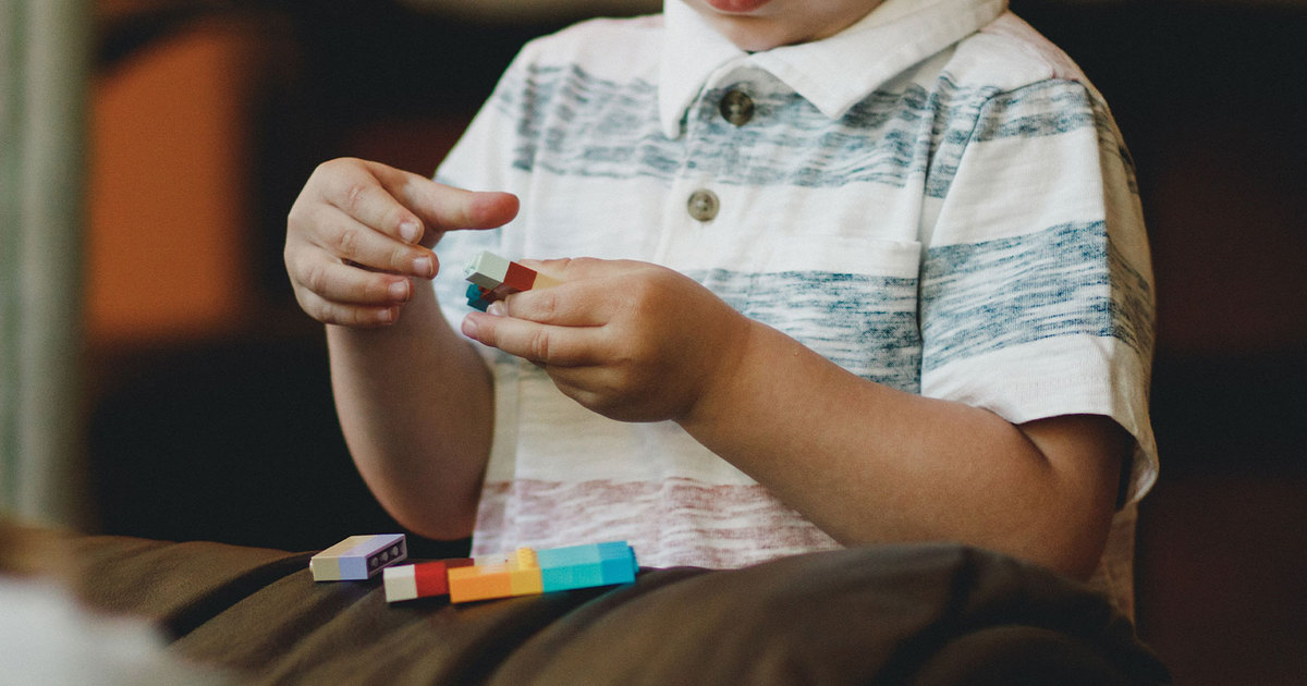 Filhos com AUTISMO: conheça os 5 direitos de todos os pais e mães